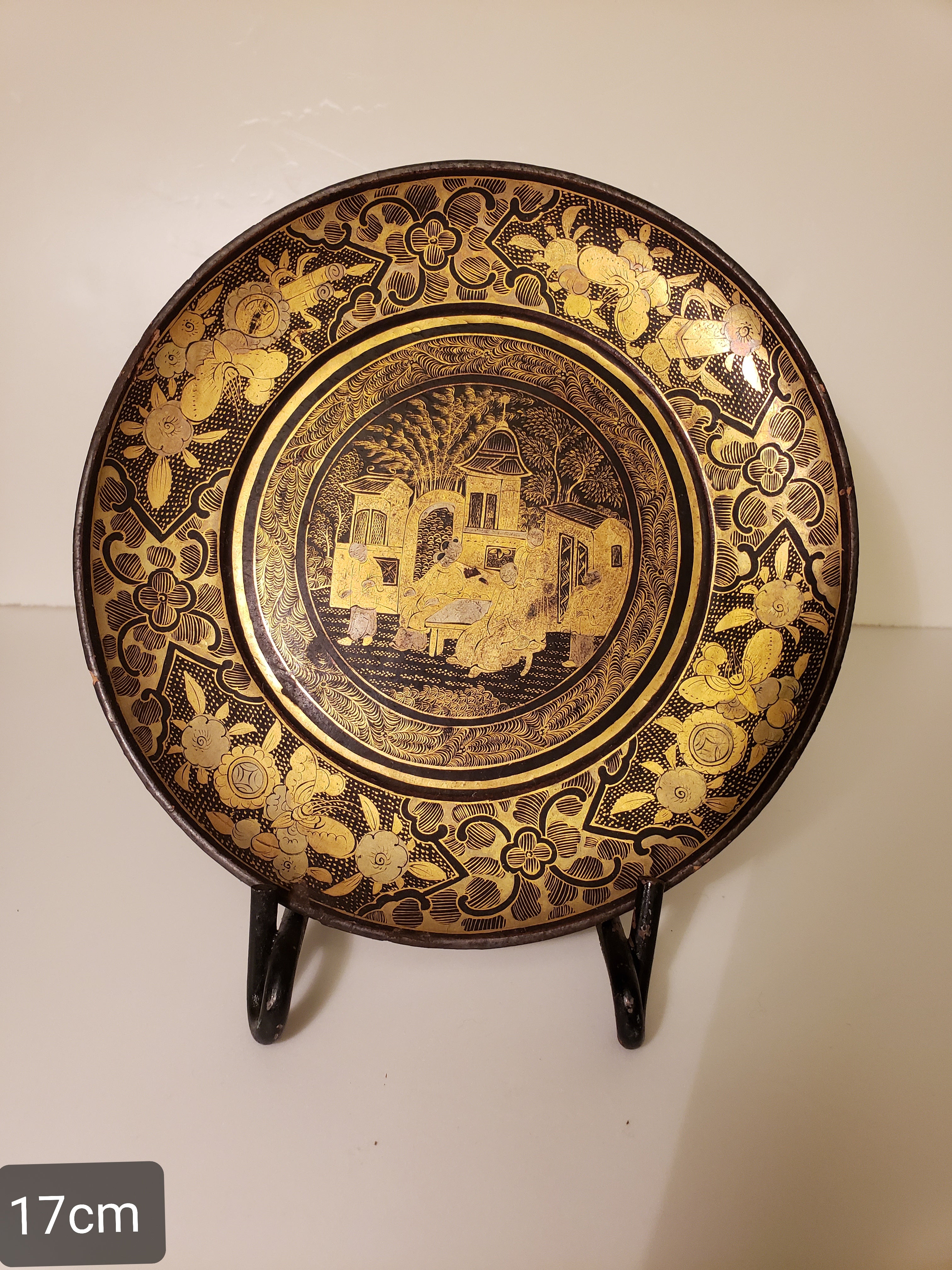 19th Cent gold guilt laquer plate